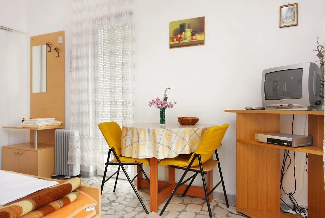 Apartments By The Sea Selce, Crikvenica - 4801 0*, Selce Croatia